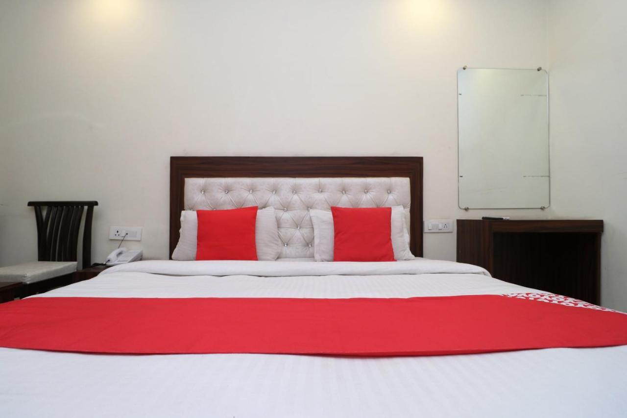 Hotel Golden Heart Amritsar Bagian luar foto