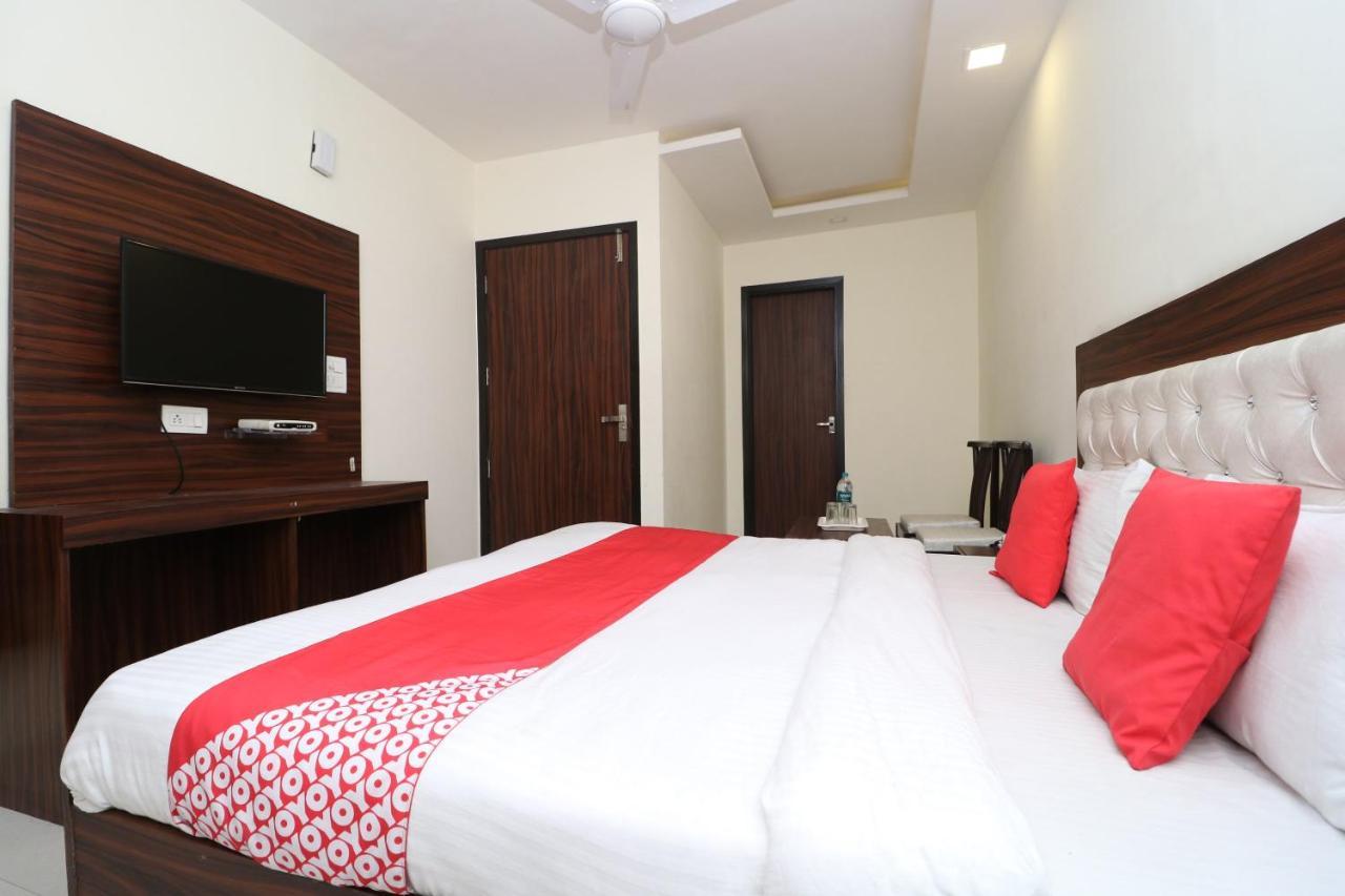 Hotel Golden Heart Amritsar Bagian luar foto