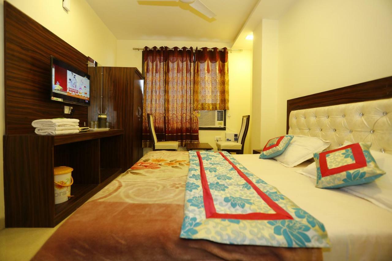 Hotel Golden Heart Amritsar Bagian luar foto