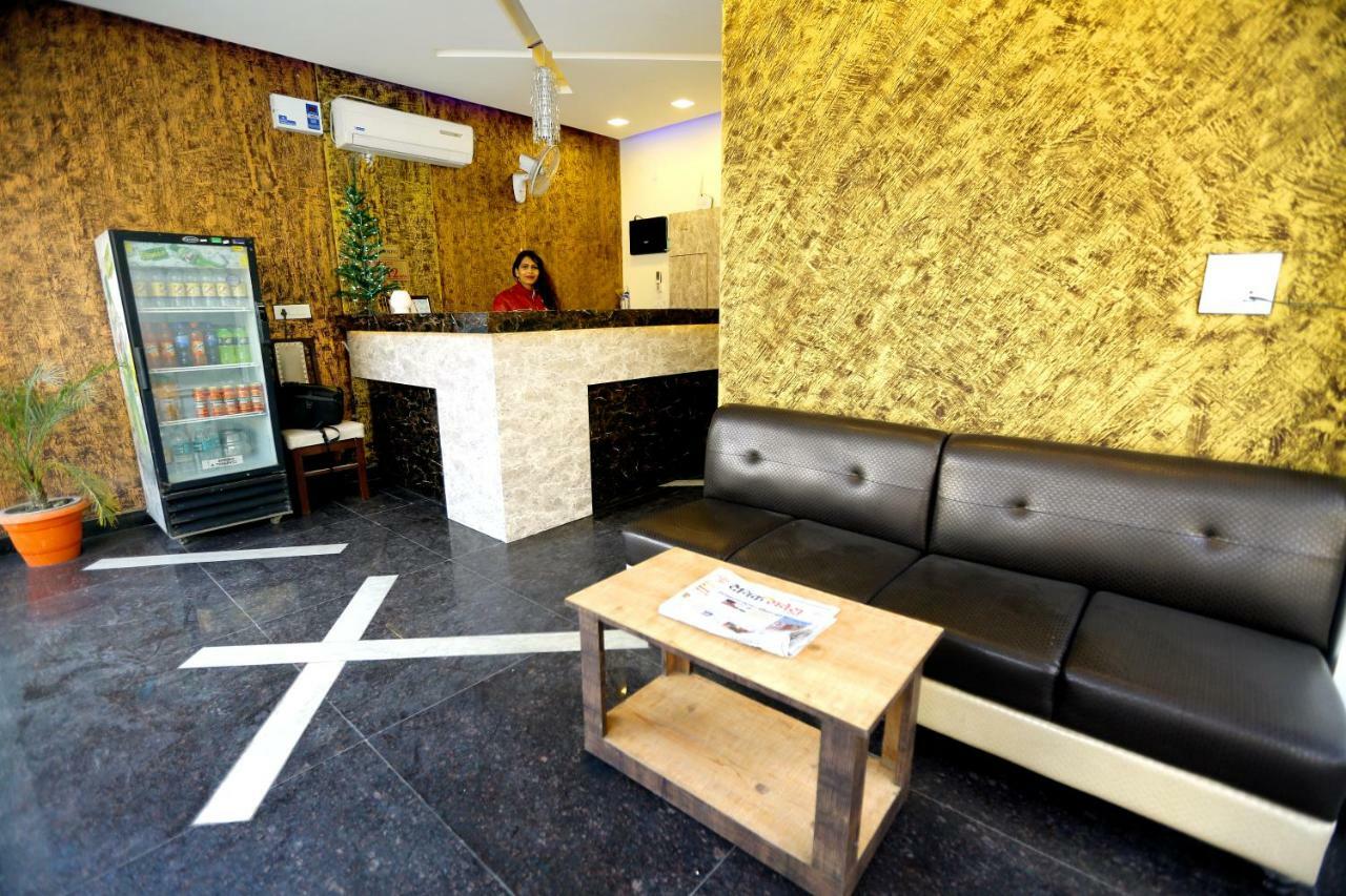 Hotel Golden Heart Amritsar Bagian luar foto